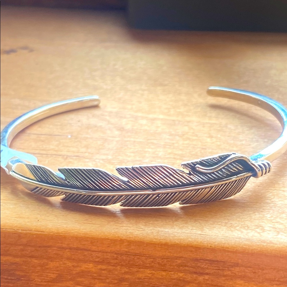 Sterling Silver Feather Cuff Bracelet🌺